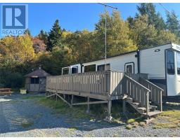 111 Silver Springs Road thumbnail 5