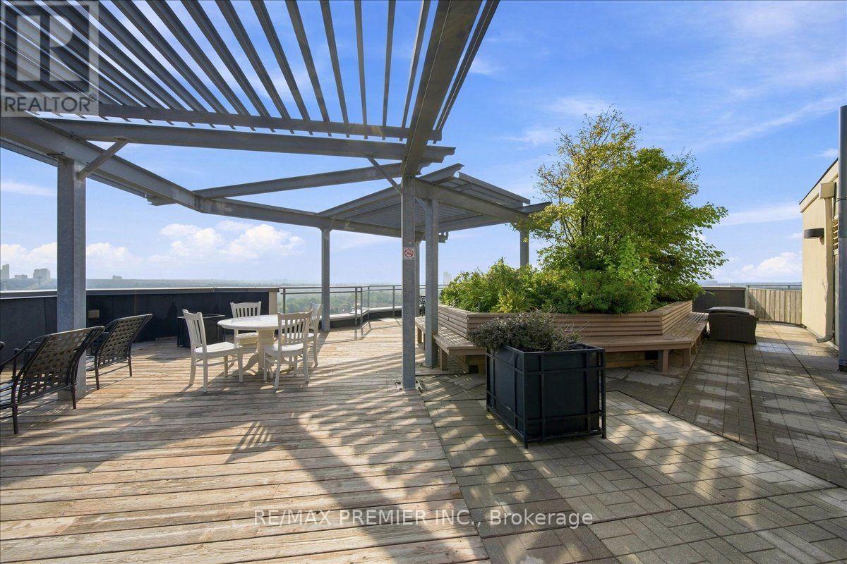 #708 7730 KIPLING AVENUE - 23