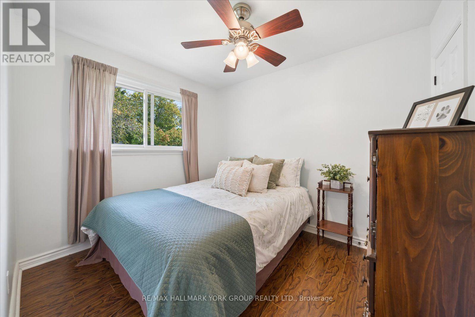 26 GEORGINA STREET - 26