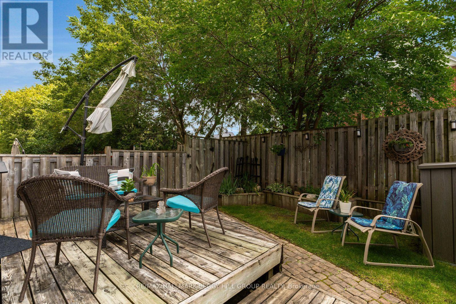 #4 233 INNISFIL STREET - 14