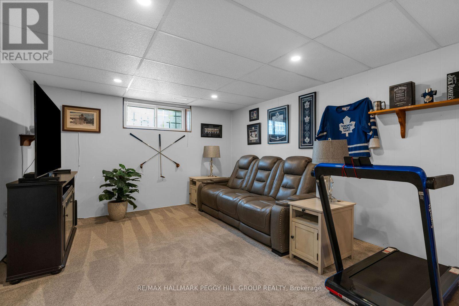 #4 233 INNISFIL STREET - 9