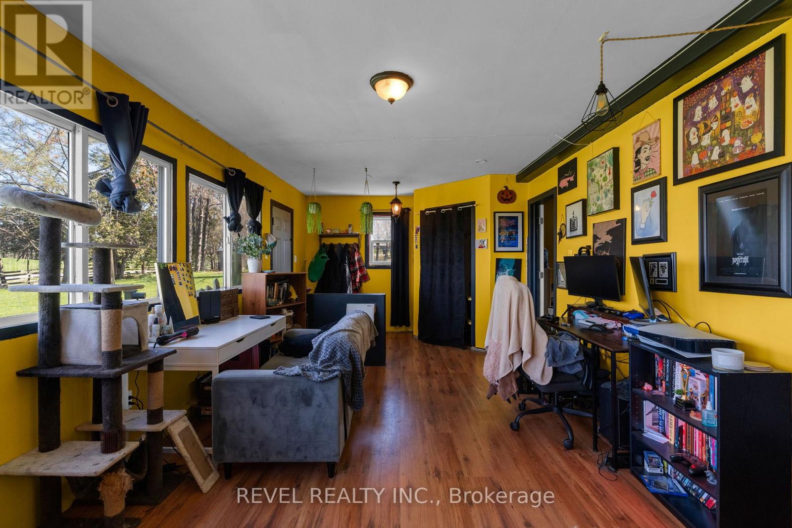 2940 OLD SECOND ROAD S - 32