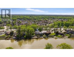 2026 River Road W, Wasaga Beach, ON L9Z2W1 Photo 24