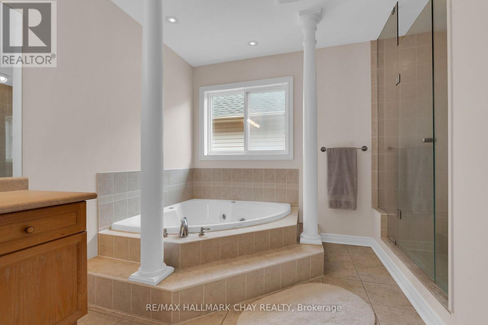 46 BIRKHALL PLACE - Image 24