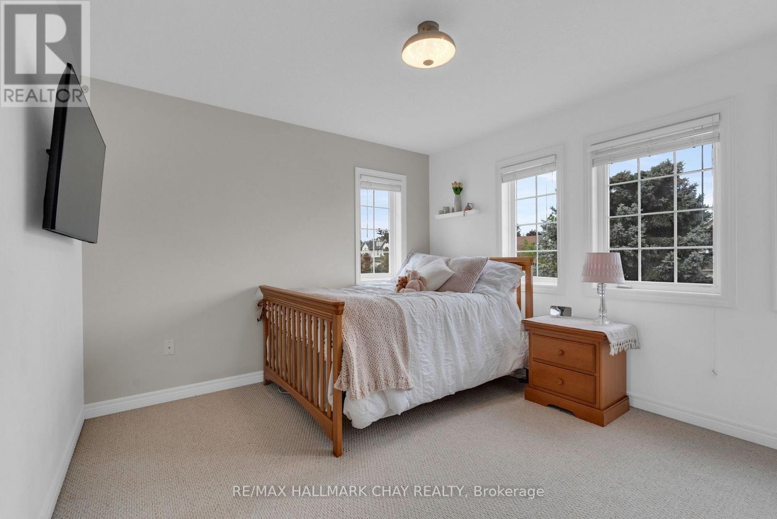 46 BIRKHALL PLACE - 27