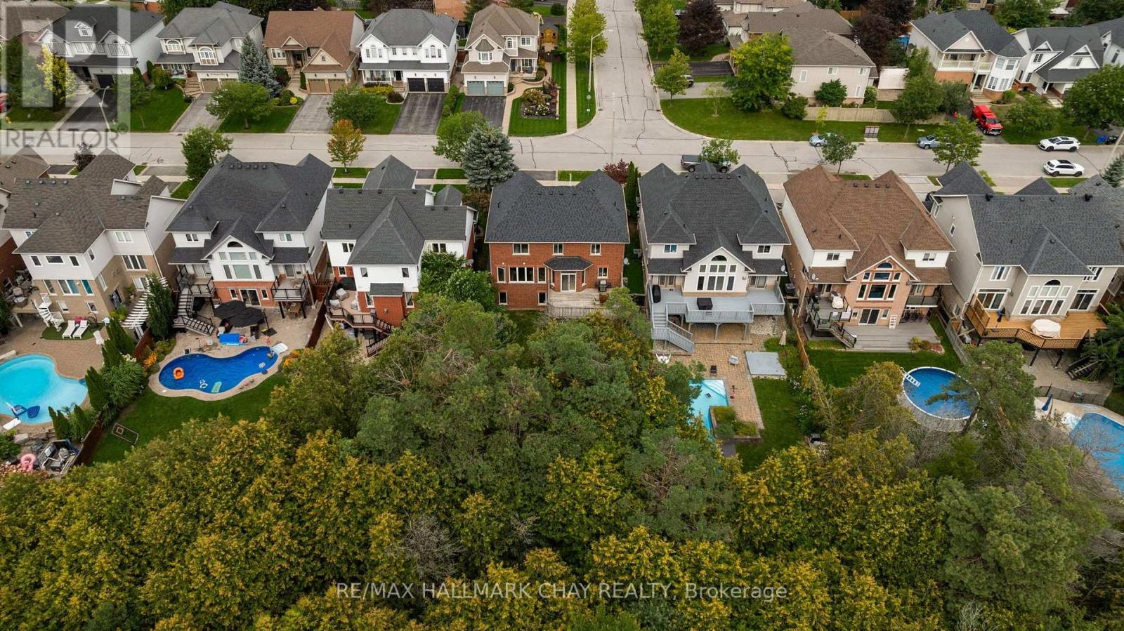 46 BIRKHALL PLACE - Image 37