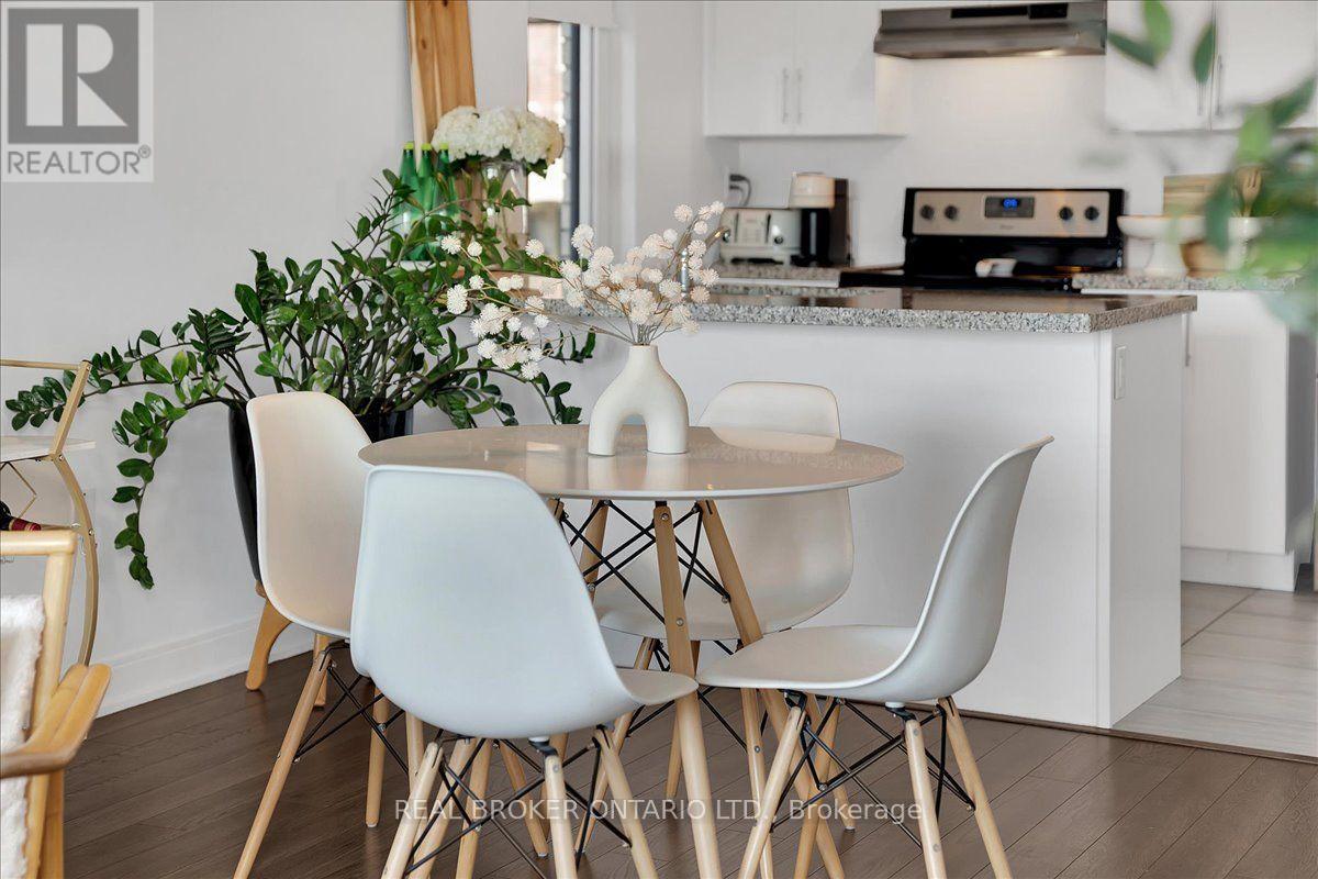 #46 100 DUFAY ROAD - Image 26