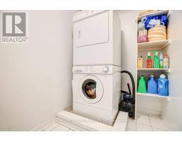 64 - 60 Fairwood Circle, Brampton, ON L6R0Y6 Photo 11