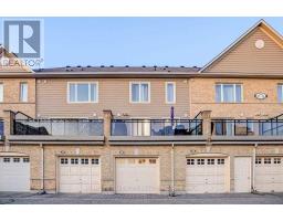 64 - 60 Fairwood Circle, Brampton, ON L6R0Y6 Photo 12