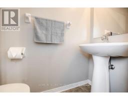 64 - 60 Fairwood Circle, Brampton, ON L6R0Y6 Photo 7