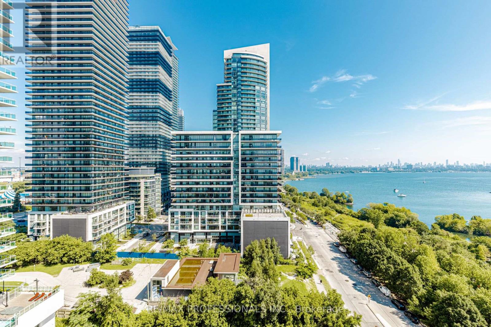 #1107 20 SHORE BREEZE DRIVE - 35
