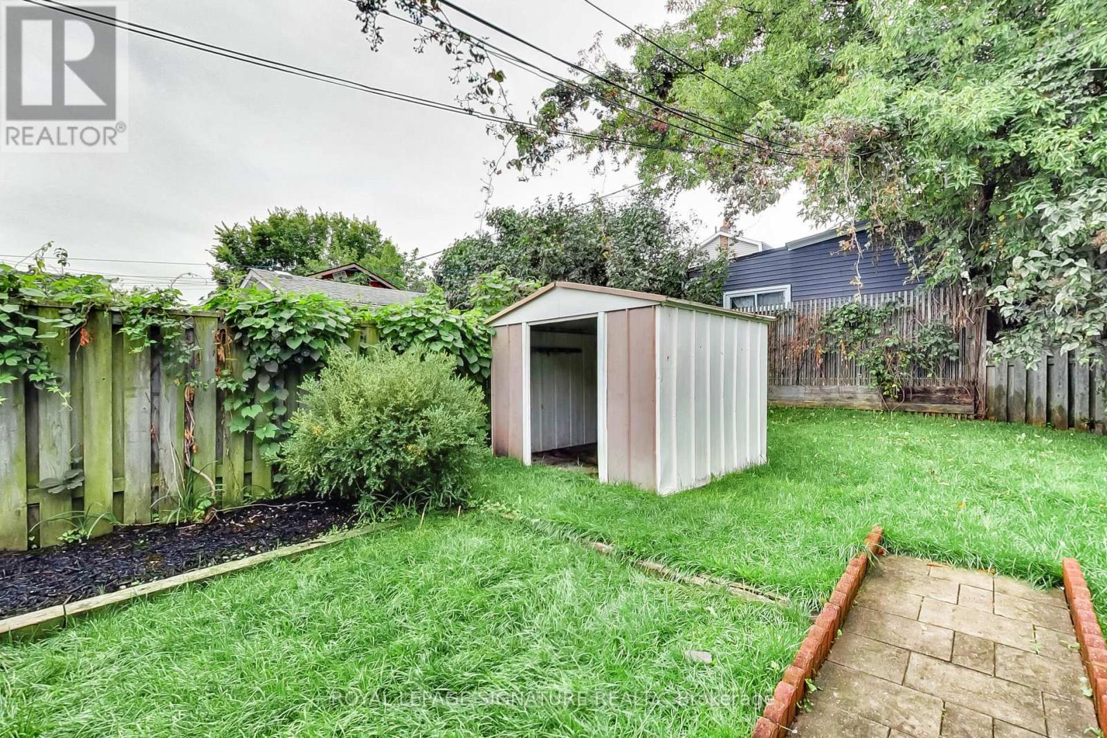 36 CRISCOE STREET - 38