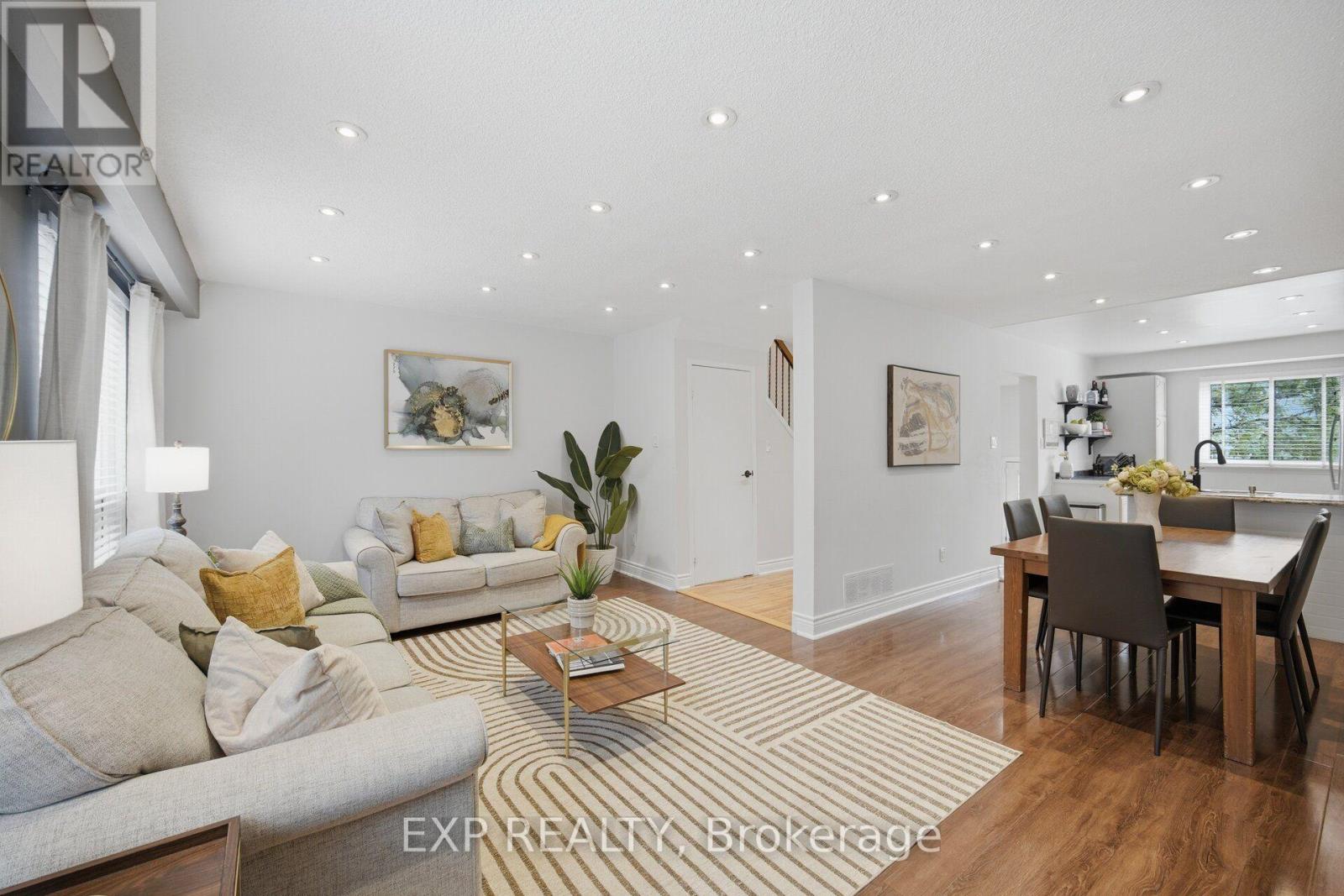 157 MOREGATE CRESCENT - 16