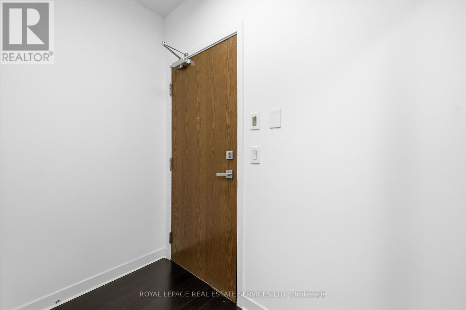 #3002 360 SQUARE ONE DRIVE - 7