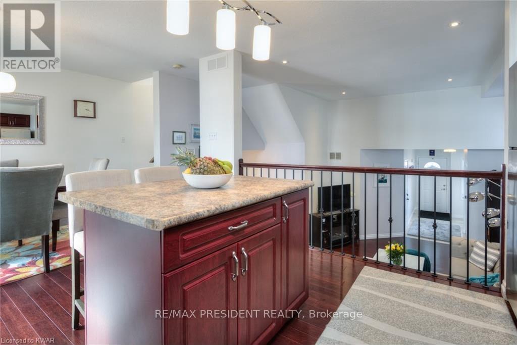 UPPER - 54 PERIWINKLE STREET, Kitchener — photo 4