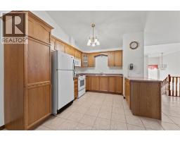 Eating area - 64 Tofflemire Court, Amherstburg, ON N9V4E4 Photo 9