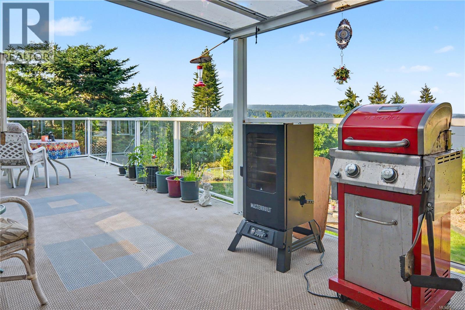 131 Melvin Cres - Image 32