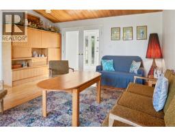 131 Melvin Cres, Bowser, BC V0R1G0 Photo 25