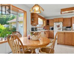 131 Melvin Cres, Bowser, BC V0R1G0 Photo 28