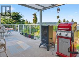 131 Melvin Cres, Bowser, BC V0R1G0 Photo 32