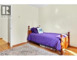 131 Melvin Cres, Bowser, BC V0R1G0 Photo 42