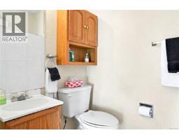 131 Melvin Cres, Bowser, BC V0R1G0 Photo 45