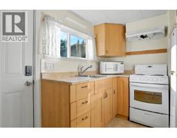 131 Melvin Cres, Bowser, BC V0R1G0 Photo 55
