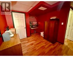 240 Broad Street, Metiskow, AB T0B3A0 Photo 29
