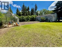 240 Broad Street, Metiskow, AB T0B3A0 Photo 42