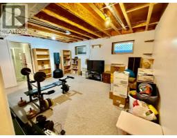 240 Broad Street, Metiskow, AB T0B3A0 Photo 31
