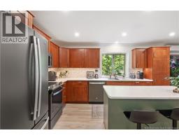 98 Pleasant Unit 202, photo 10