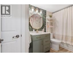 98 Pleasant Unit 202, photo 18