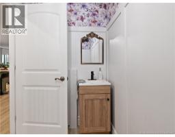 98 Pleasant Unit 202, photo 21