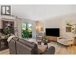98 Pleasant Unit 202, photo 4