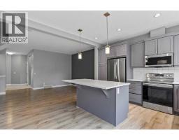 4pc Bathroom - 14 Kingfisher Crescent Se, Airdrie, AB T4A0X5 Photo 11