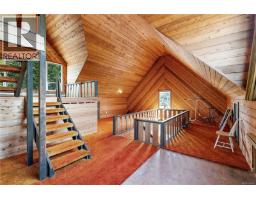 3190 Martindale Rd, Central Saanich, BC V8M1W6 Photo 35