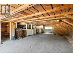 3190 Martindale Rd, Central Saanich, BC V8M1W6 Photo 44