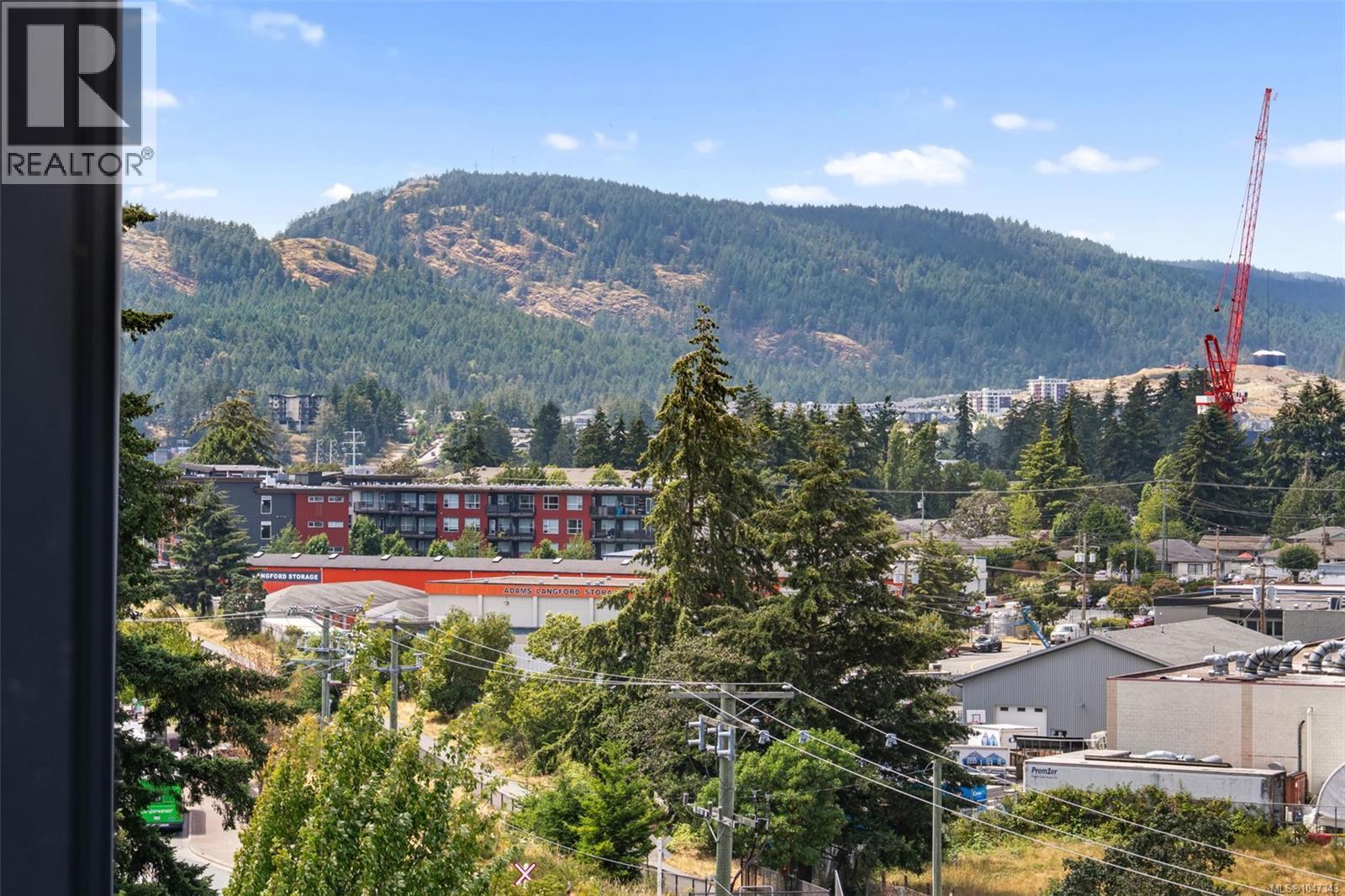 512 777 Station Ave, Langford