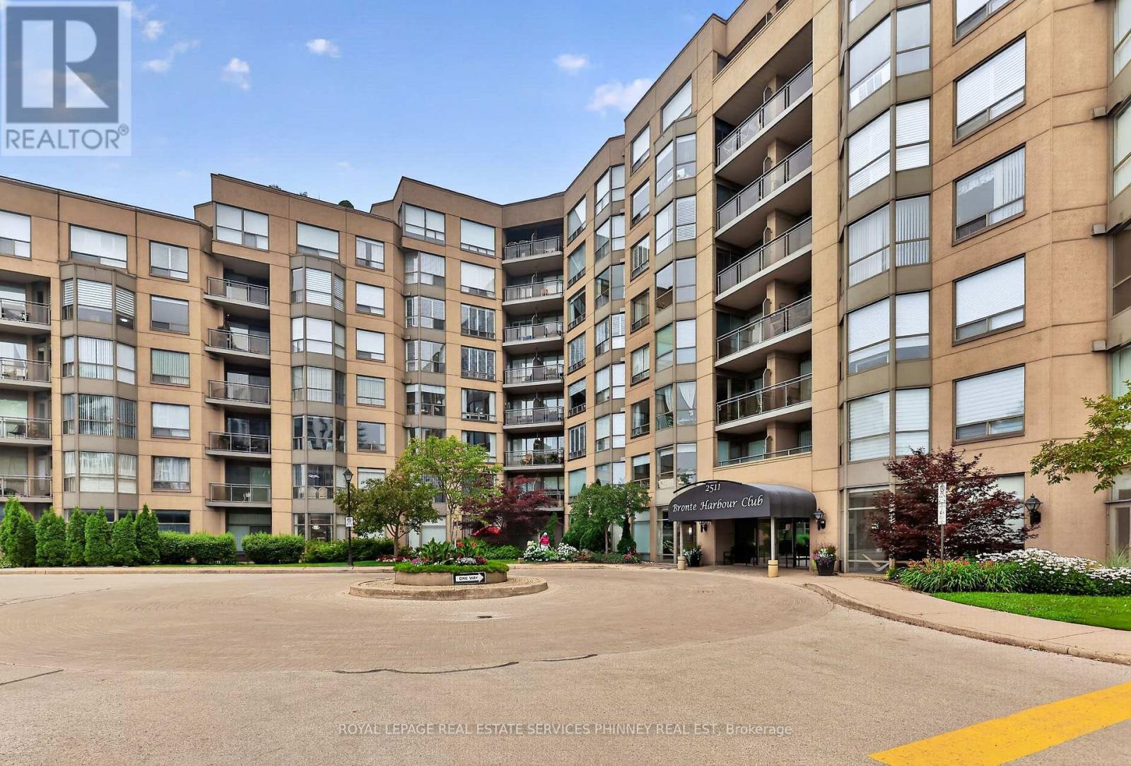 407 - 2511 LAKESHORE ROAD W, Oakville (BR Bronte) — photo 2