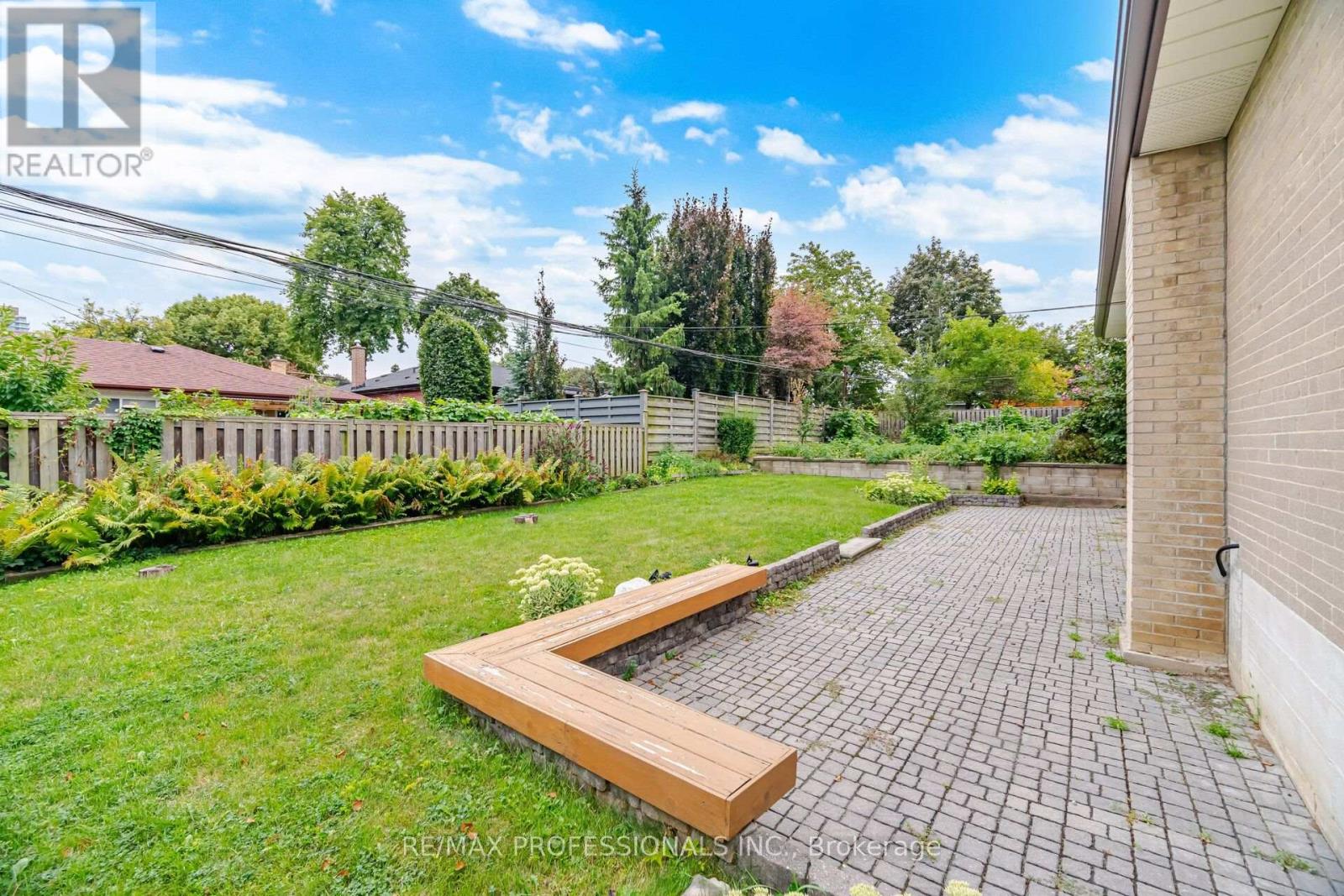 147 CHAPMAN ROAD - 37