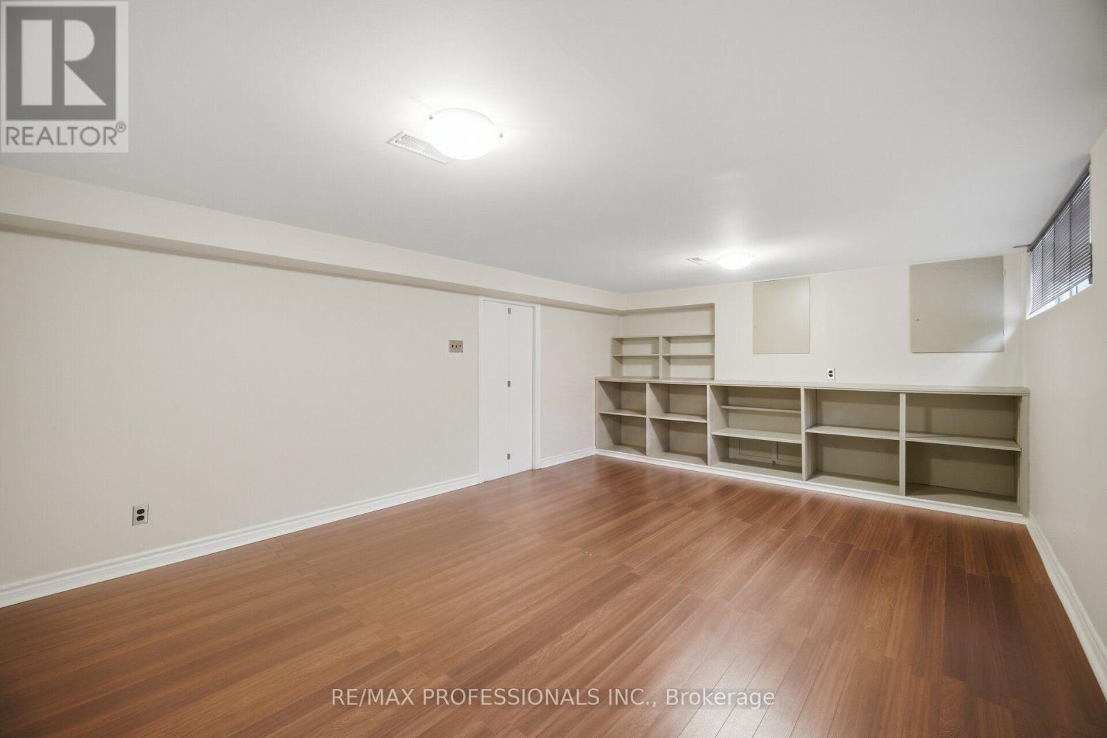 147 CHAPMAN ROAD - 32