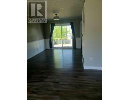 43 Poplar Rd, Elliot Lake, ON P5A2J4 Photo 11