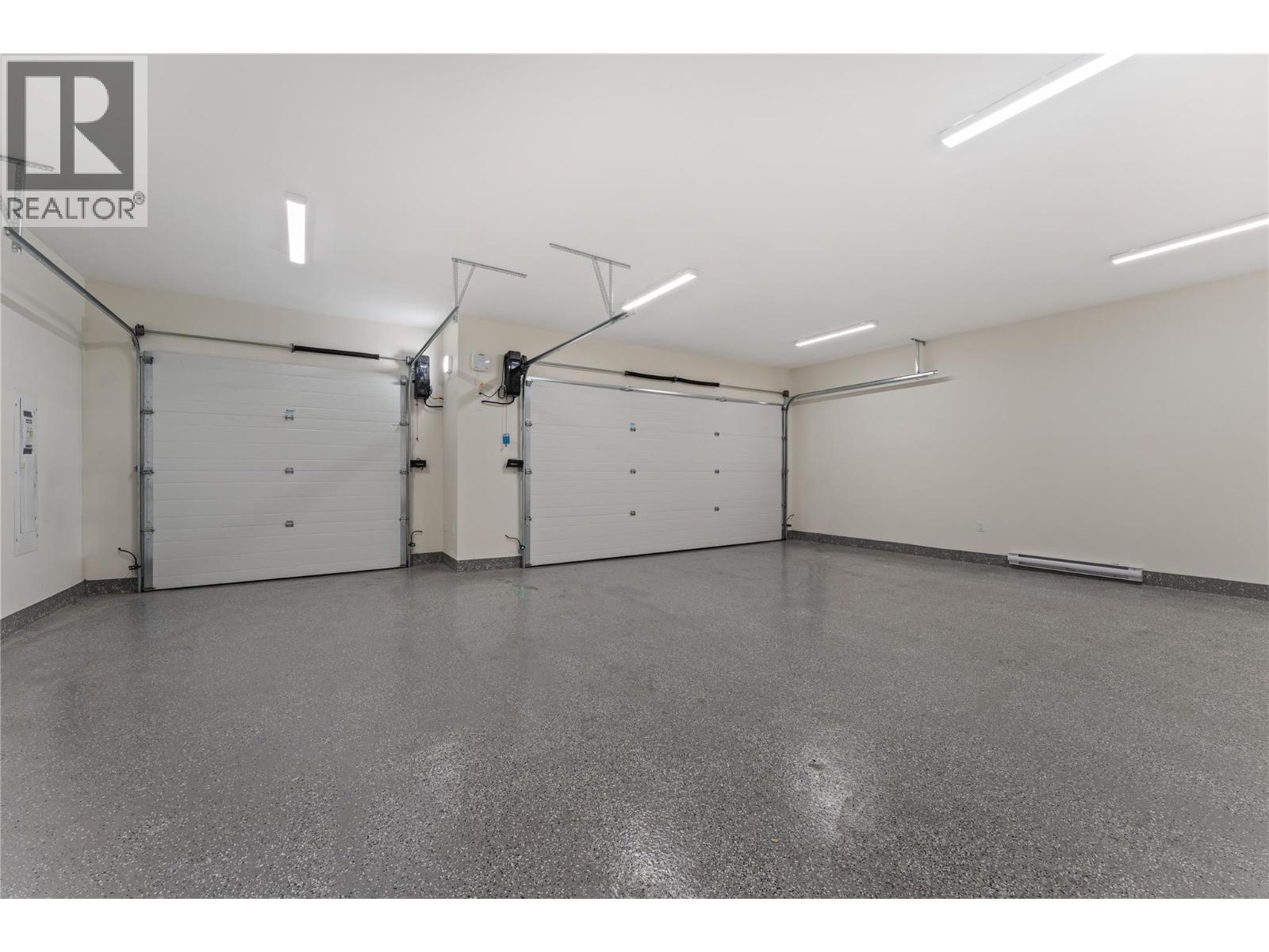 2703 HAWTHORN Drive, Penticton