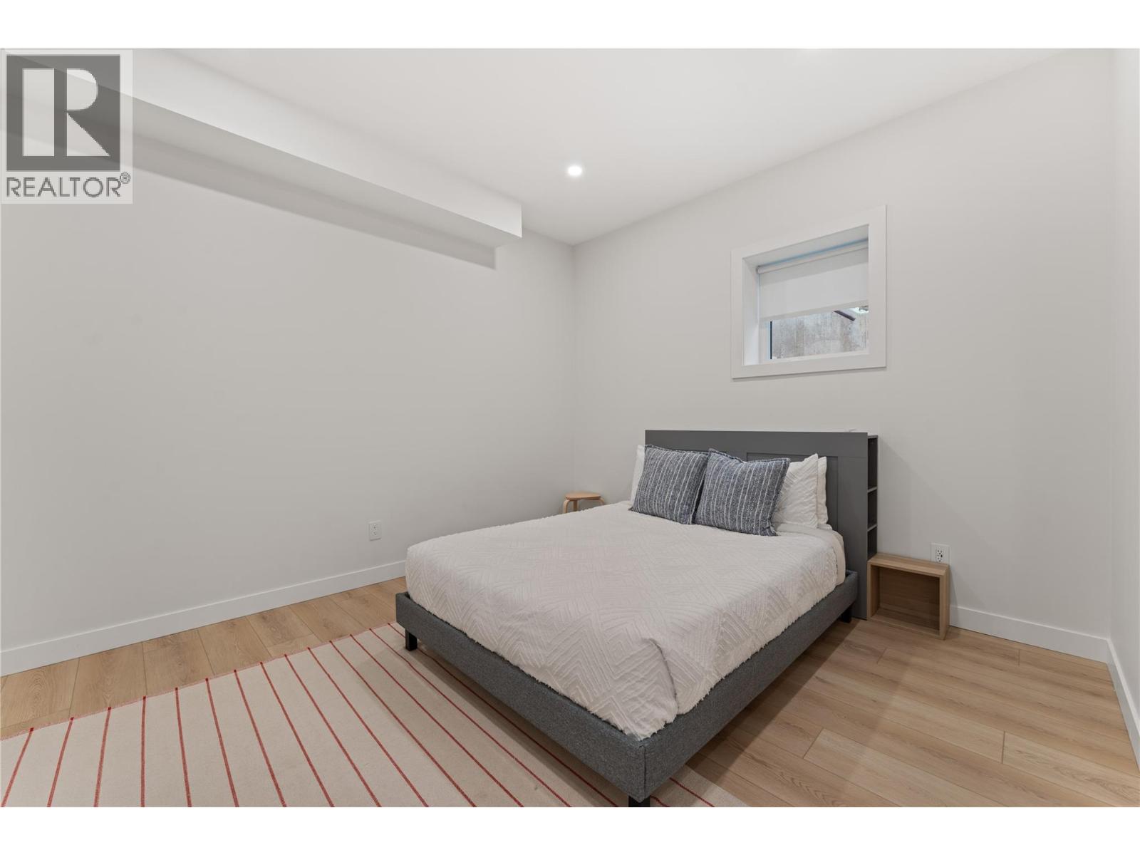 2703 HAWTHORN Drive, Penticton