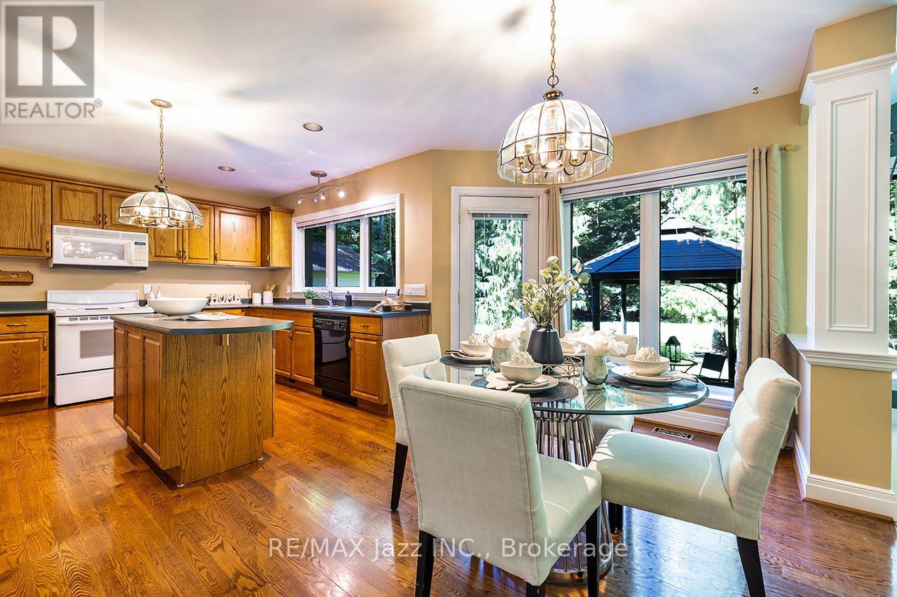20 TIMBERLANE COURT - 12