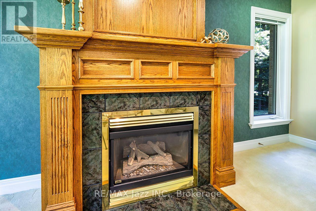 20 TIMBERLANE COURT - 17