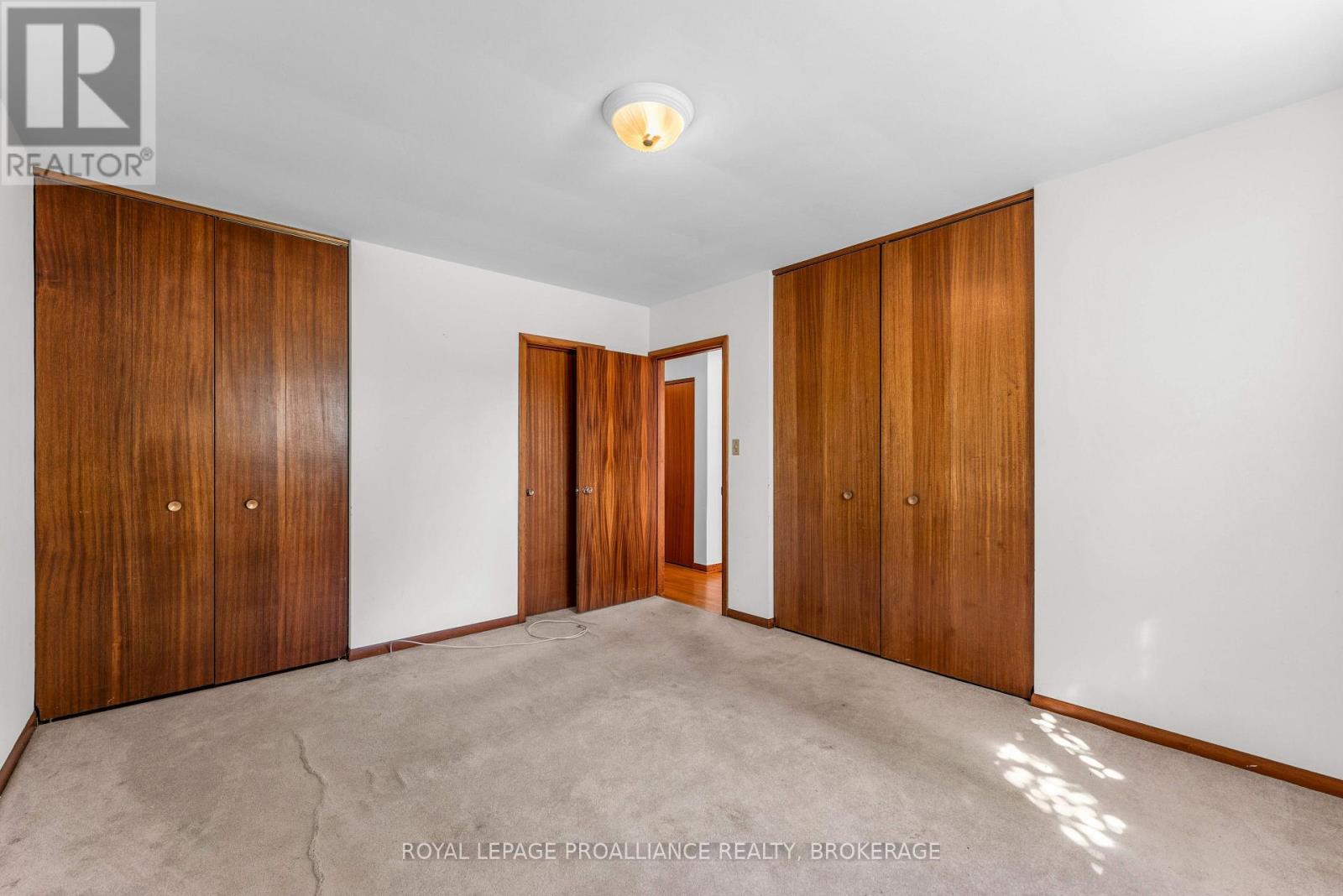 421 WINDWARD PLACE - Image 20