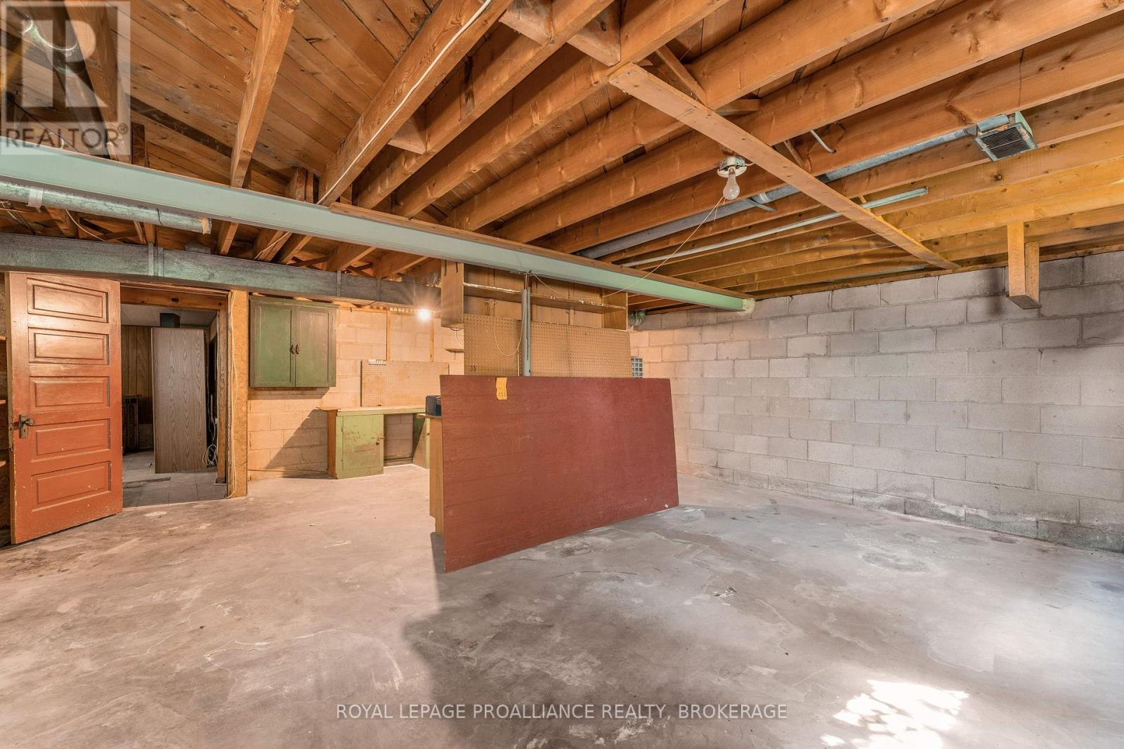421 WINDWARD PLACE - Image 30