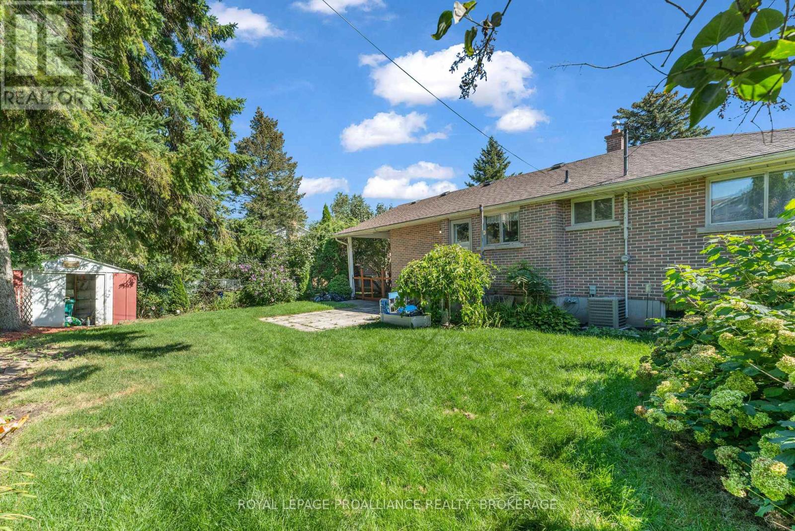421 WINDWARD PLACE - Image 34