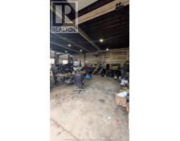 3857 Wyandotte Street East, Windsor, ON N8Y1G4 Photo 11